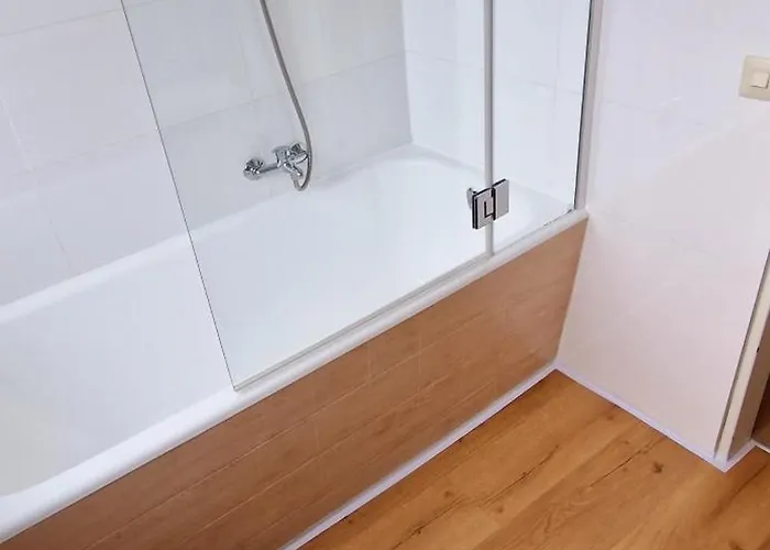 Sano - Bei Carmen 하겐